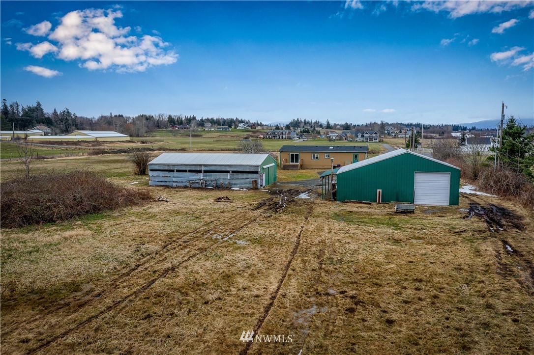 5911 Elder Road Ferndale, WA 98248 - Photo 4 of 35