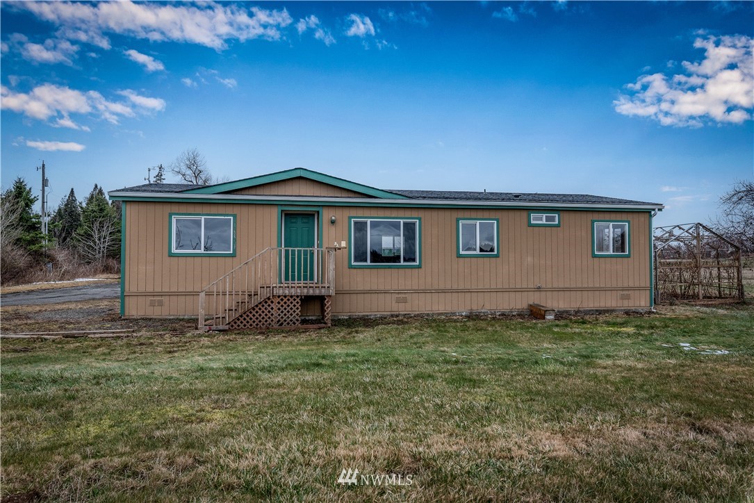 5911 Elder Road Ferndale, WA 98248 - Photo 7 of 35