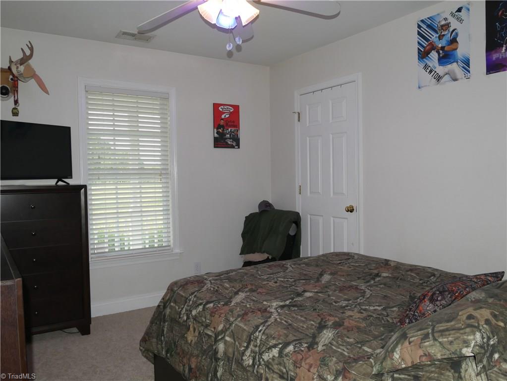 1615 Rosebud Road Walnut Cove, NC 27052 - Photo 13 of 20 Gallery Image 13