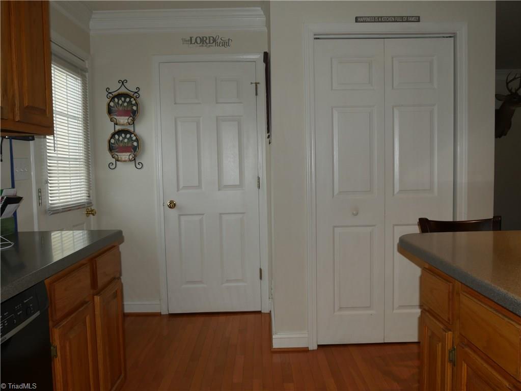 1615 Rosebud Road Walnut Cove, NC 27052 - Photo 14 of 20 Gallery Image 14