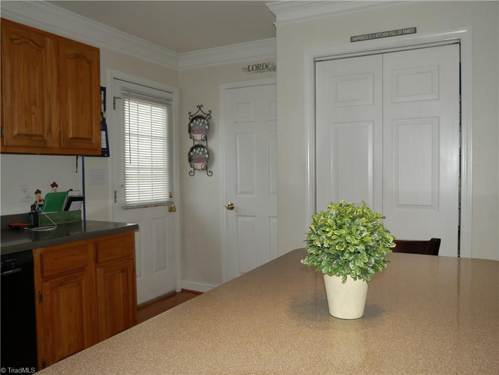 1615 Rosebud Road Walnut Cove, NC 27052 - Photo 9 of 20 Gallery Image 9