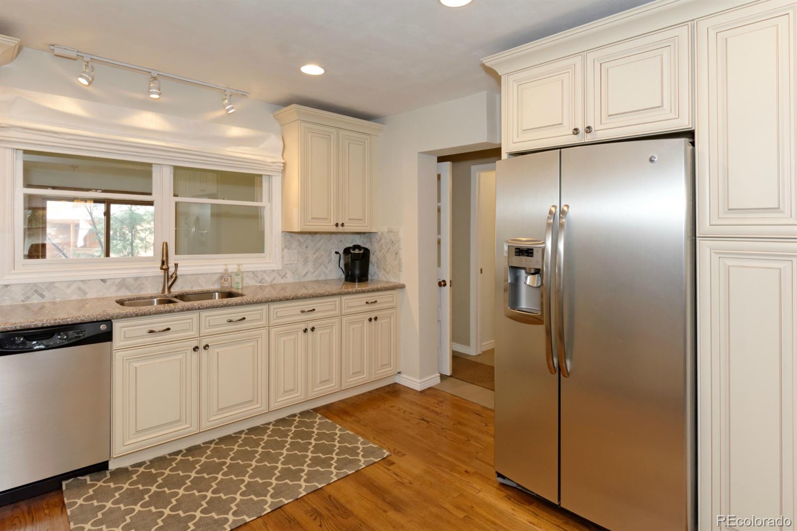9738 Fallen Rock Road Conifer, CO 80433 - Photo 3 of 22 Gallery Image 3