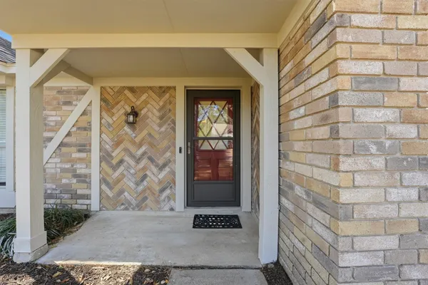 $2,000 | 17219 Kettle Creek Drive, Spring, TX 77379