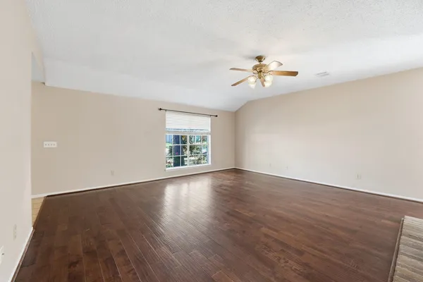 $2,000 | 17219 Kettle Creek Drive, Spring, TX 77379