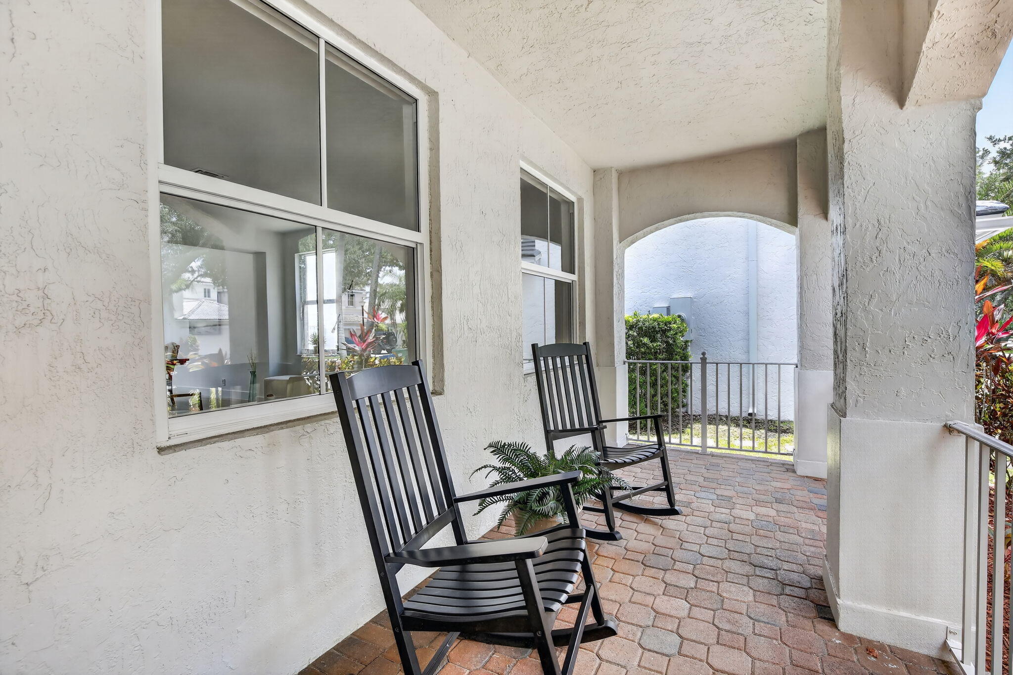 4299 Laurel Ridge Circle Weston, FL 33331 - Photo 72 of 103 7-web-or-mls-_A7A3824