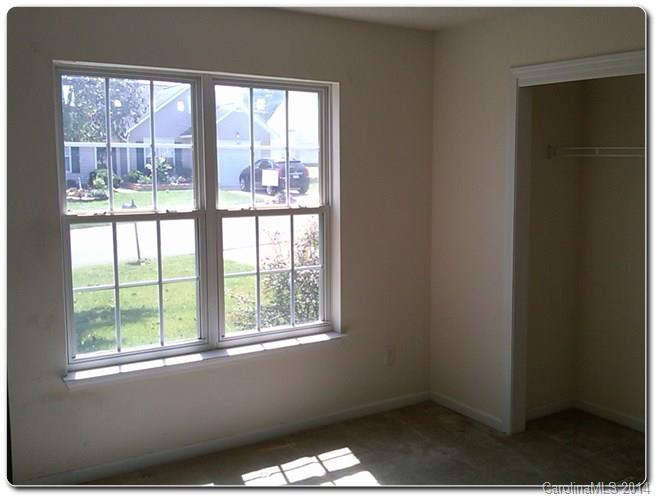 2232 Meadecroft Road Charlotte, NC 28214 - Photo 11 of 15 Gallery Image 11