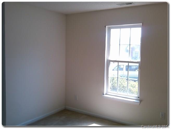 2232 Meadecroft Road Charlotte, NC 28214 - Photo 13 of 15 Gallery Image 13