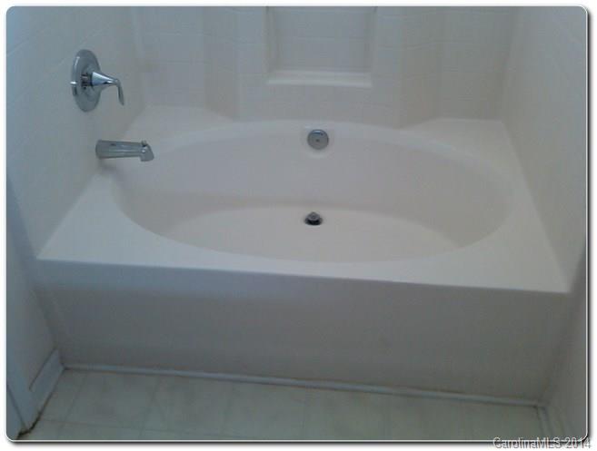 2232 Meadecroft Road Charlotte, NC 28214 - Photo 10 of 15 Gallery Image 10
