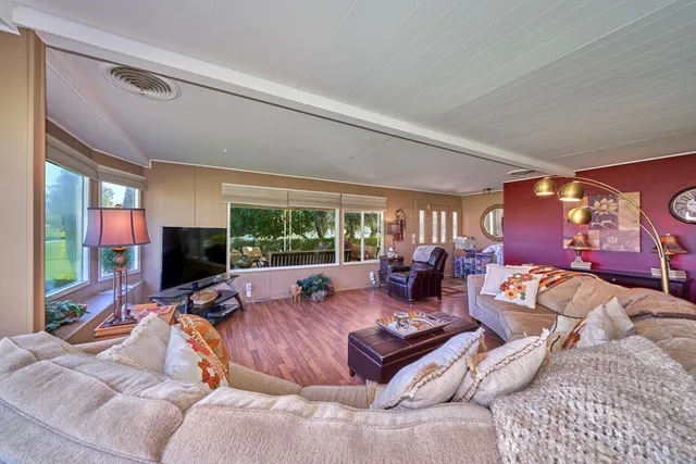 $229,000 | 32886 St Andrews Drive, Thousand Palms, CA 92276