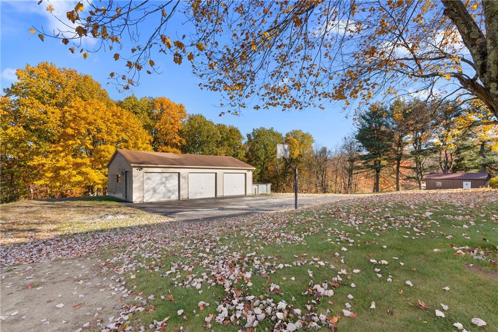 304 West Starz Road Cheswick, PA 15024 - Photo 37 of 48 a house view with a outdoor space