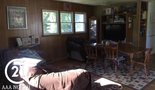 60233 Eyster Road Rochester, MI 48306 - Photo 3 of 6 31330600-2.JPG