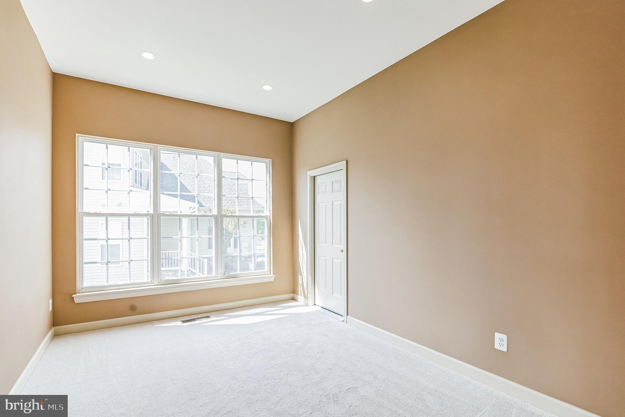 9019 Raging Water Drive Bristow, VA 20136 - Photo 17 of 28