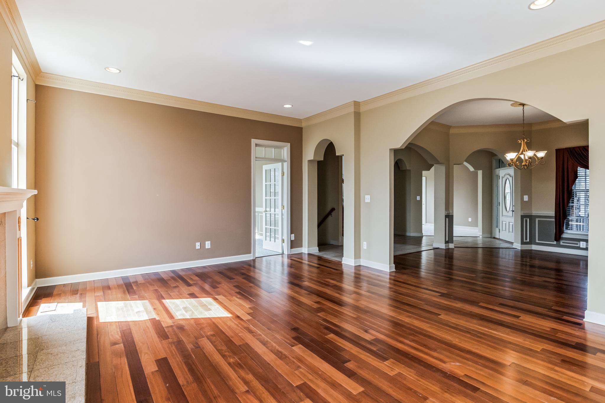 9019 Raging Water Drive Bristow, VA 20136 - Photo 4 of 28