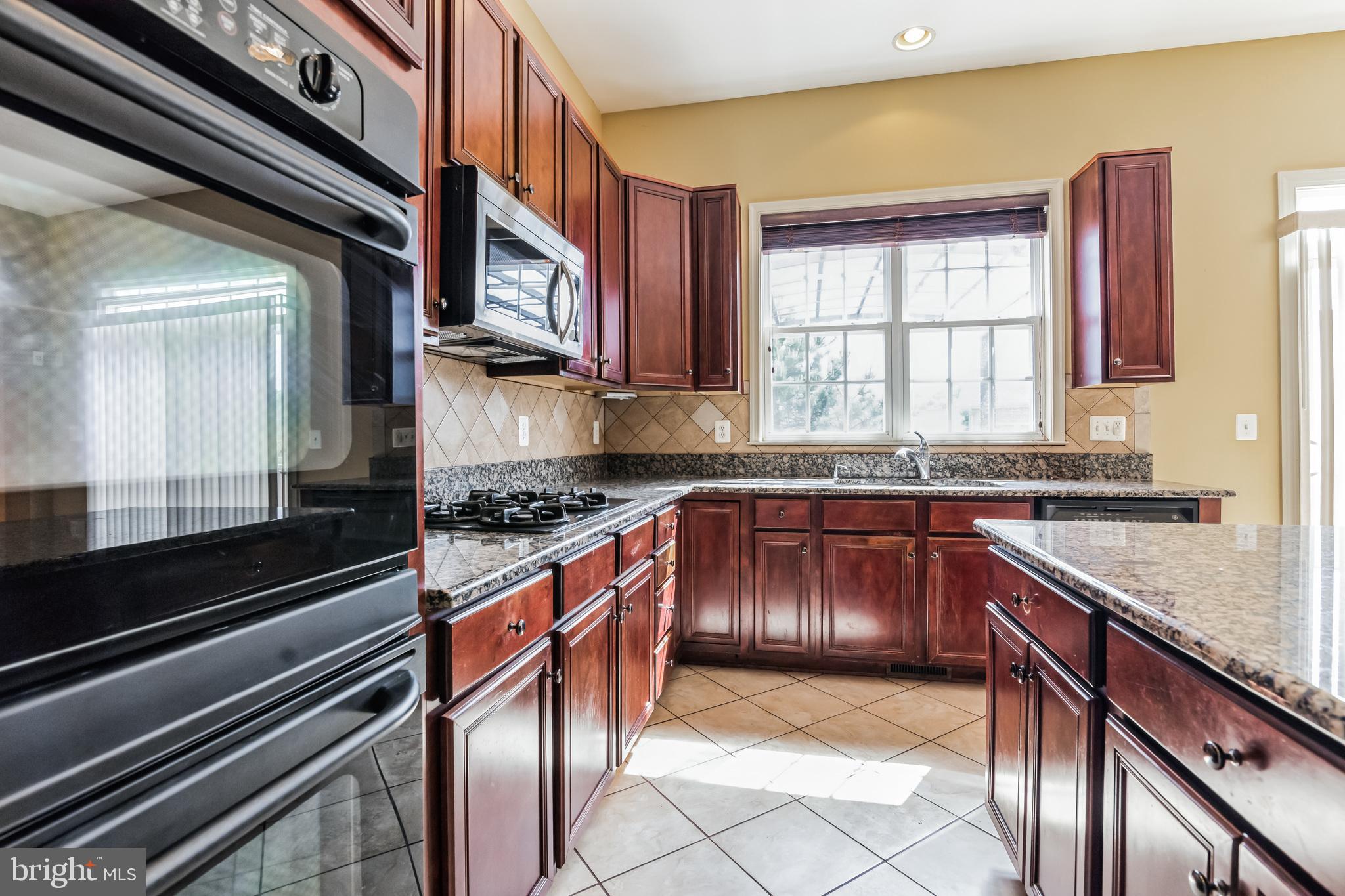 9019 Raging Water Drive Bristow, VA 20136 - Photo 9 of 28