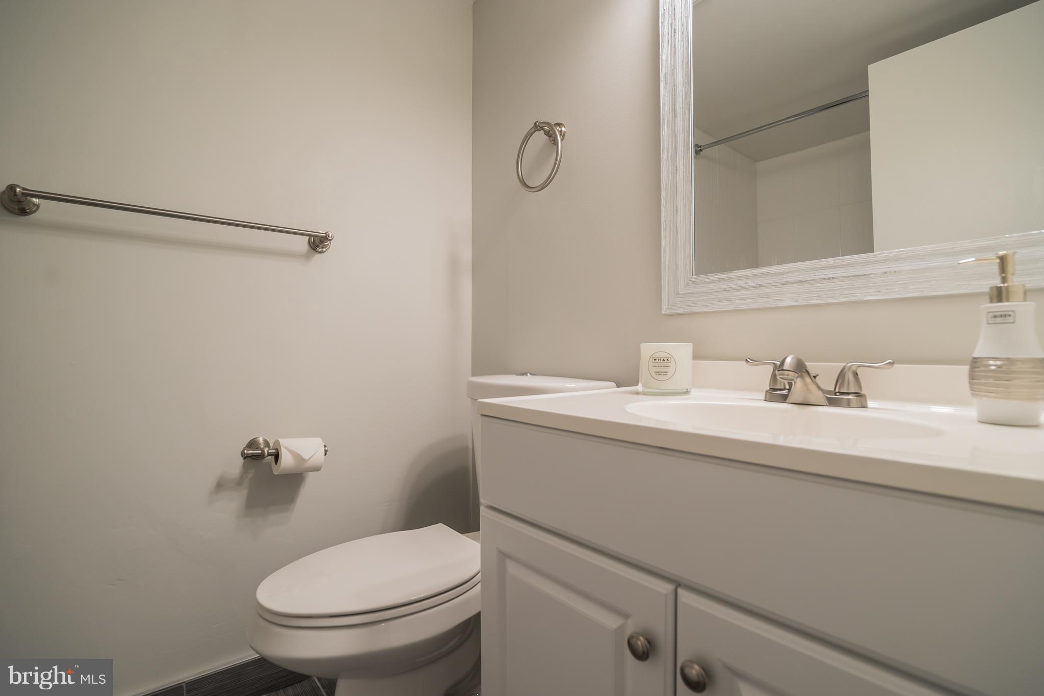 2249 Castle Rock Square, Unit 2B Reston, VA 20191 - Photo 21 of 26 Bath