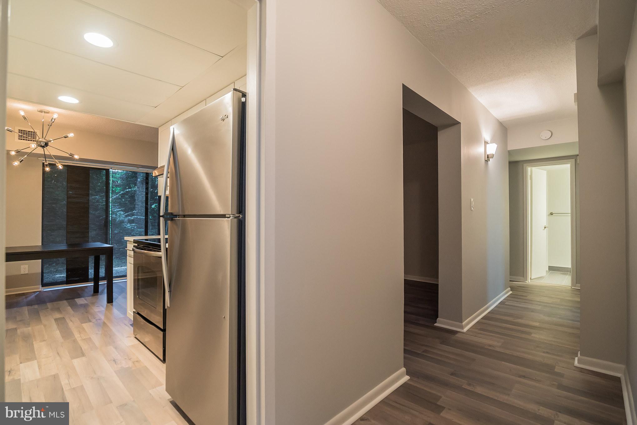 2249 Castle Rock Square, Unit 2B Reston, VA 20191 - Photo 10 of 26 Kitchen