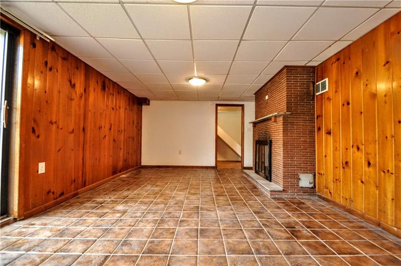 4 Blythe Road Charleroi, PA 15022 - Photo 13 of 23 Gallery Image 13