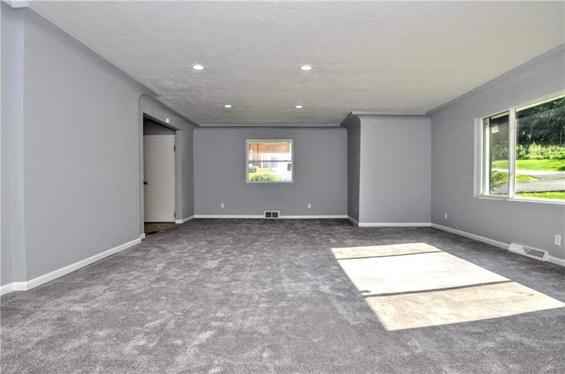 4 Blythe Road Charleroi, PA 15022 - Photo 6 of 23 Gallery Image 6