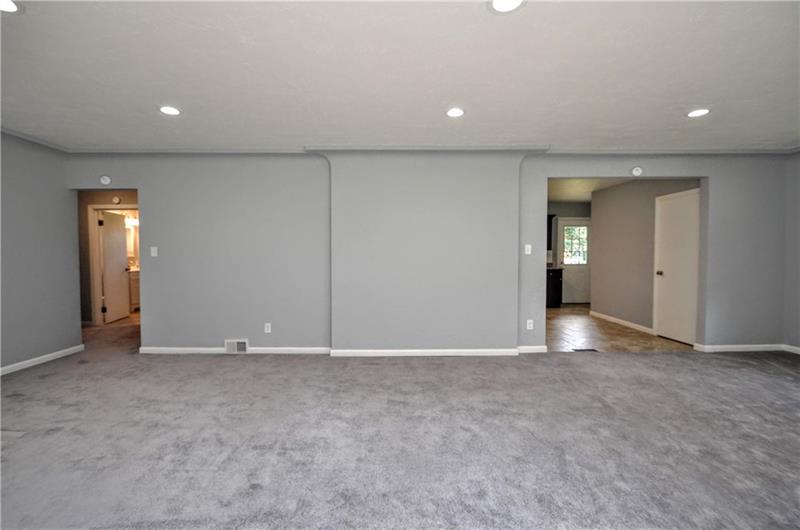 4 Blythe Road Charleroi, PA 15022 - Photo 8 of 23 Gallery Image 8
