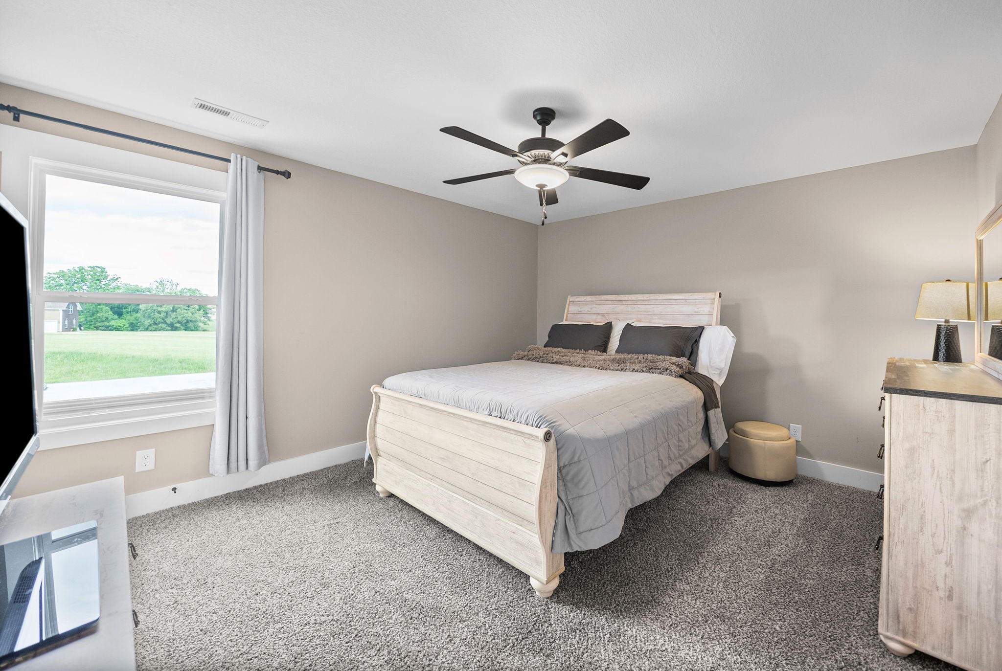 317 Alonzo Place Cunningham, TN 37052 - Photo 32 of 55