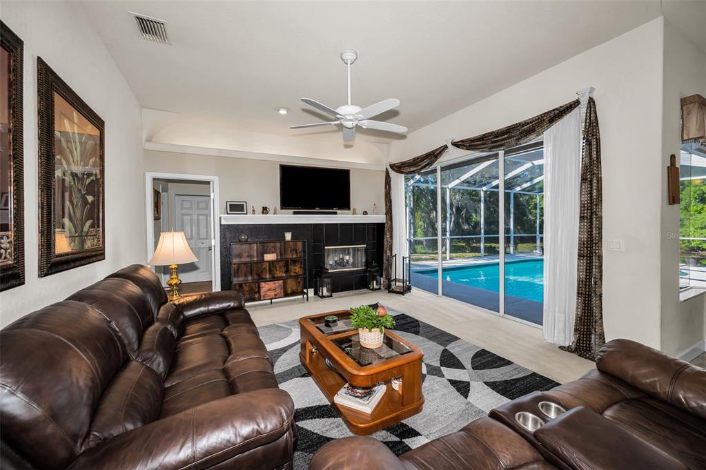 1802 Oak Ridge Road Safety Harbor, FL 34695 - Photo 16 of 73