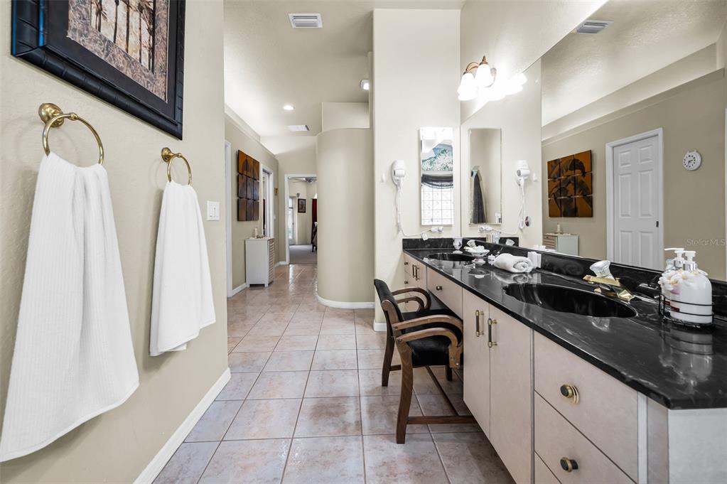 1802 Oak Ridge Road Safety Harbor, FL 34695 - Photo 24 of 73