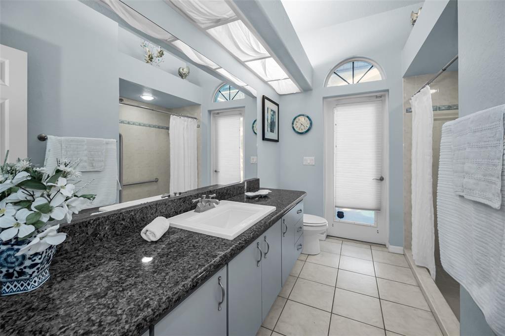 1802 Oak Ridge Road Safety Harbor, FL 34695 - Photo 31 of 73