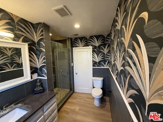 $4,850 | 1411 North Avon Street, Burbank, CA 91505