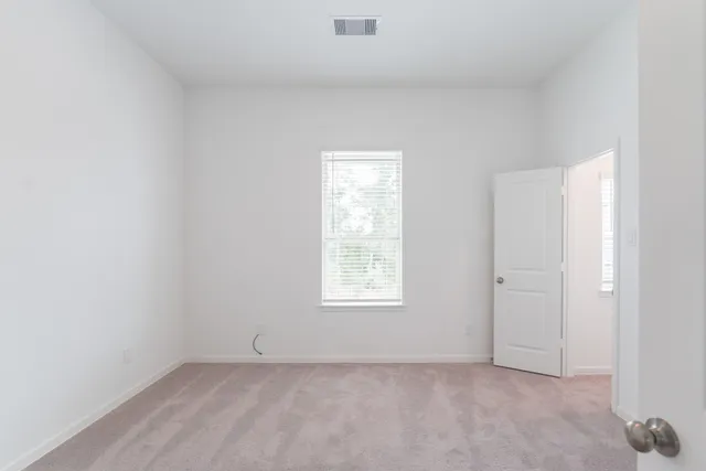 $2,300 | 546 Dry Fork Lane, Conroe, TX 77304