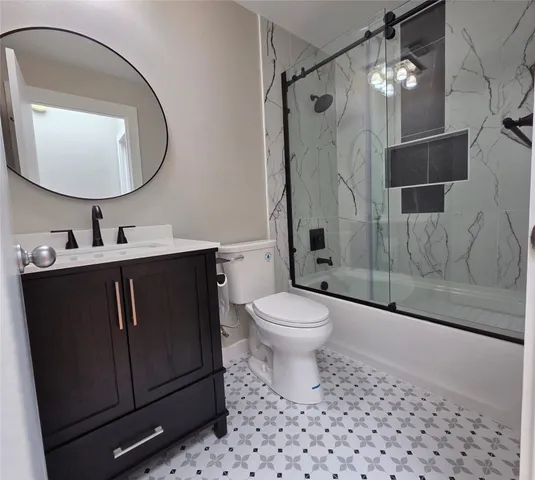 $445,000 | 1107 West 17th Street, Houston, TX 77008