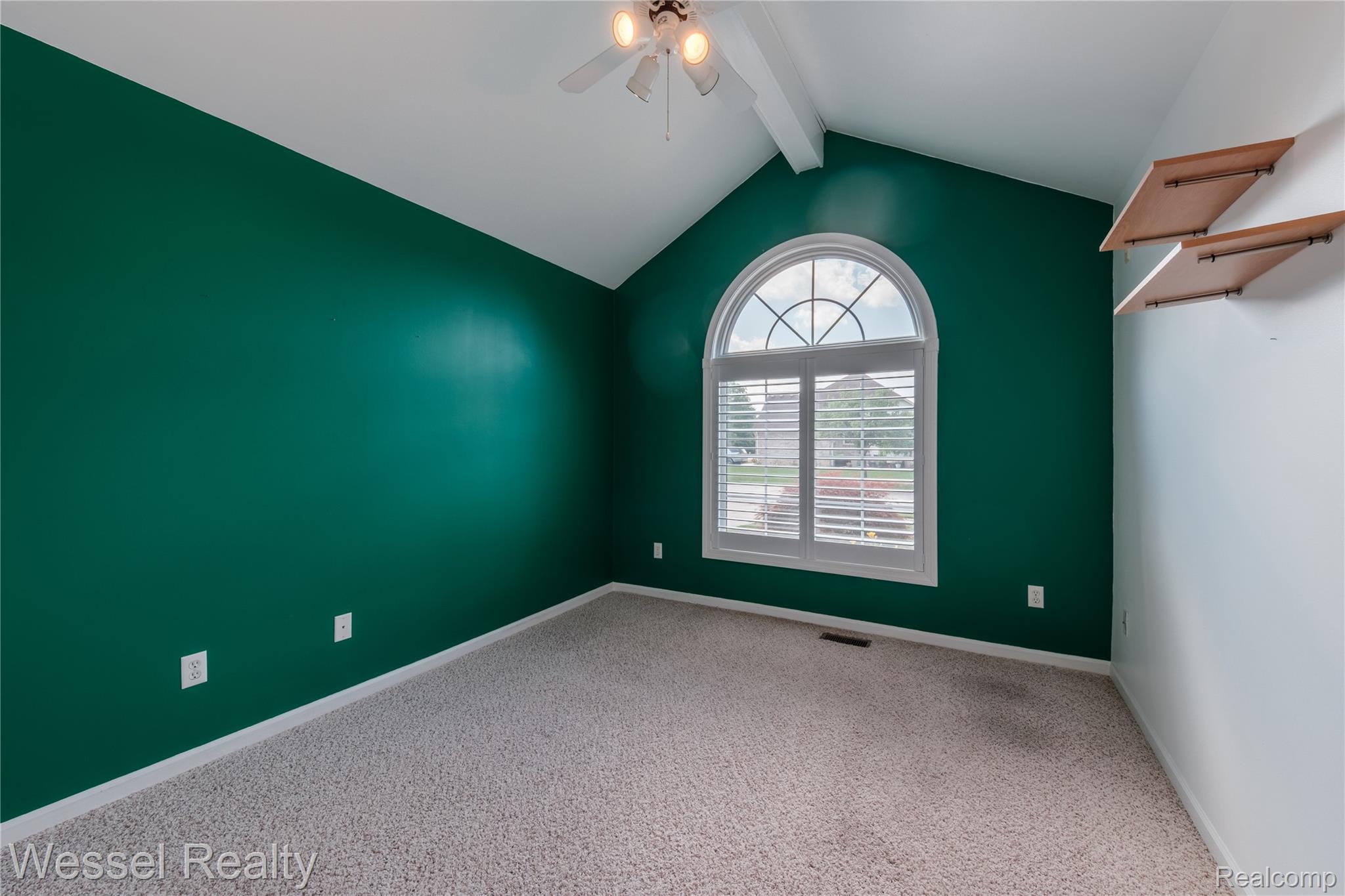 17575 Rocco Drive Macomb, MI 48044 - Photo 28 of 41 rocco-028.jpg