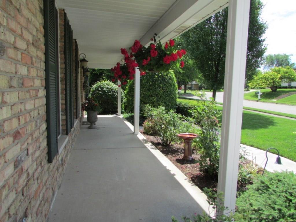730 Linmuth Drive West Springfield, OH 45503 - Photo 4 of 58