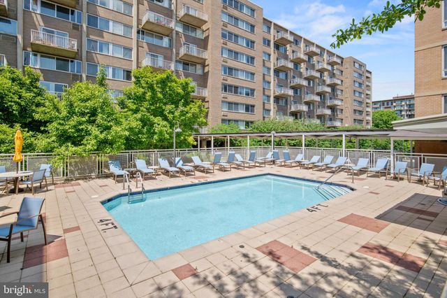 $330,000 | 800 4th Street Southwest, Unit S505, Washington, DC 20024