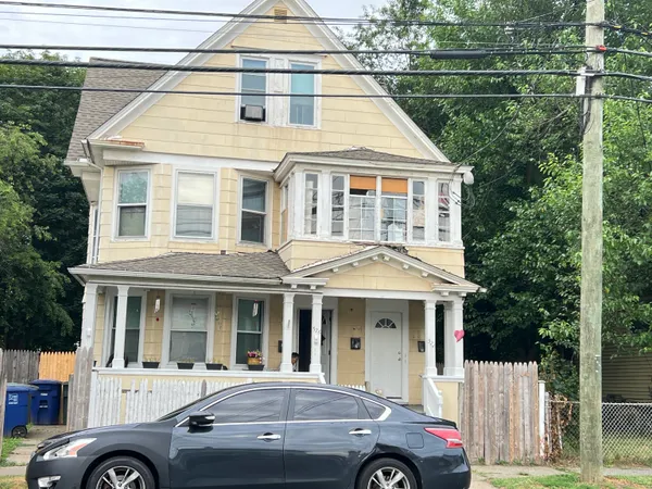 $2,000 | 324 Union Avenue, Bridgeport, CT 06607