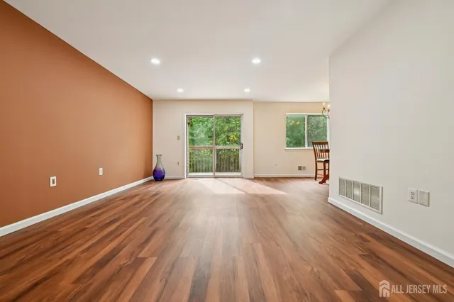 $450,000 | 2503 Madaline Drive, Avenel, NJ 07001