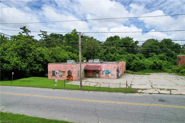 $95,000 | 604 West Ward Avenue, High Point, NC 27260