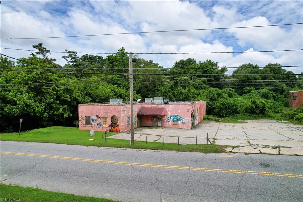 604 West Ward Avenue High Point, NC 27260 - Photo 2 of 12