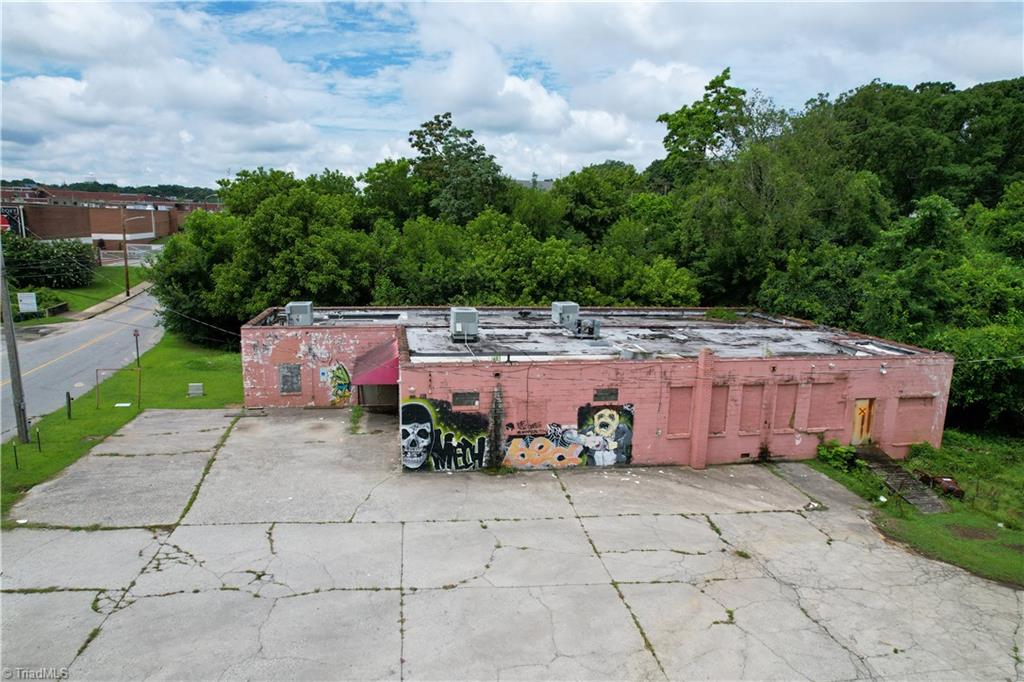 604 West Ward Avenue High Point, NC 27260 - Photo 5 of 12