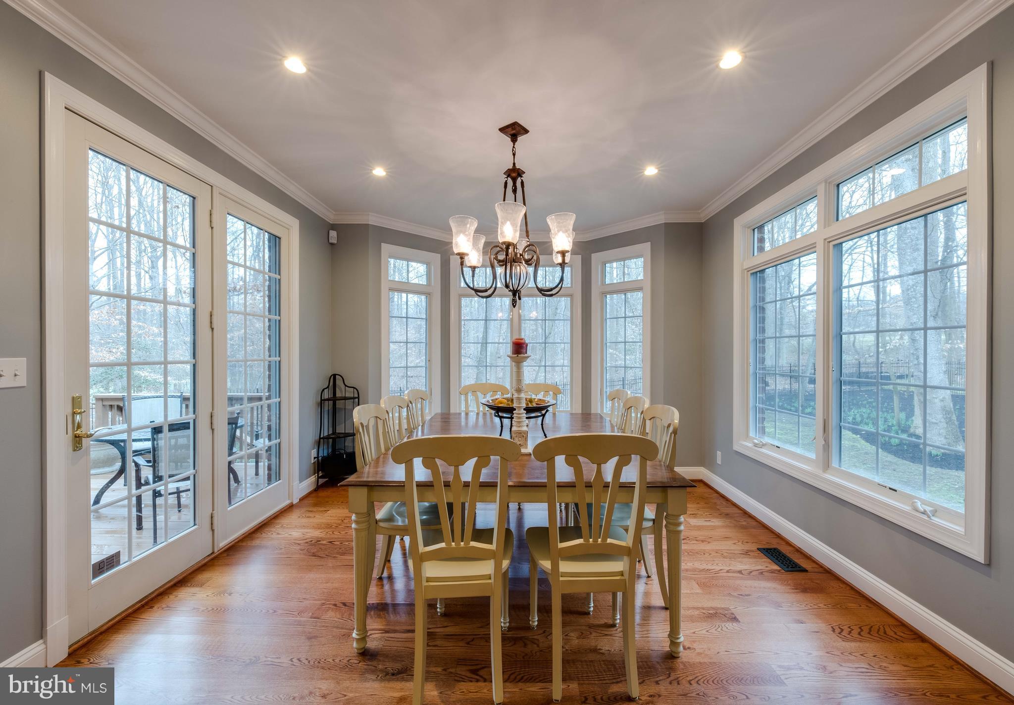 30 Colony Crossing Edgewater, MD 21037 - Photo 11 of 30 Breakfast room leads to deck/porch/patio