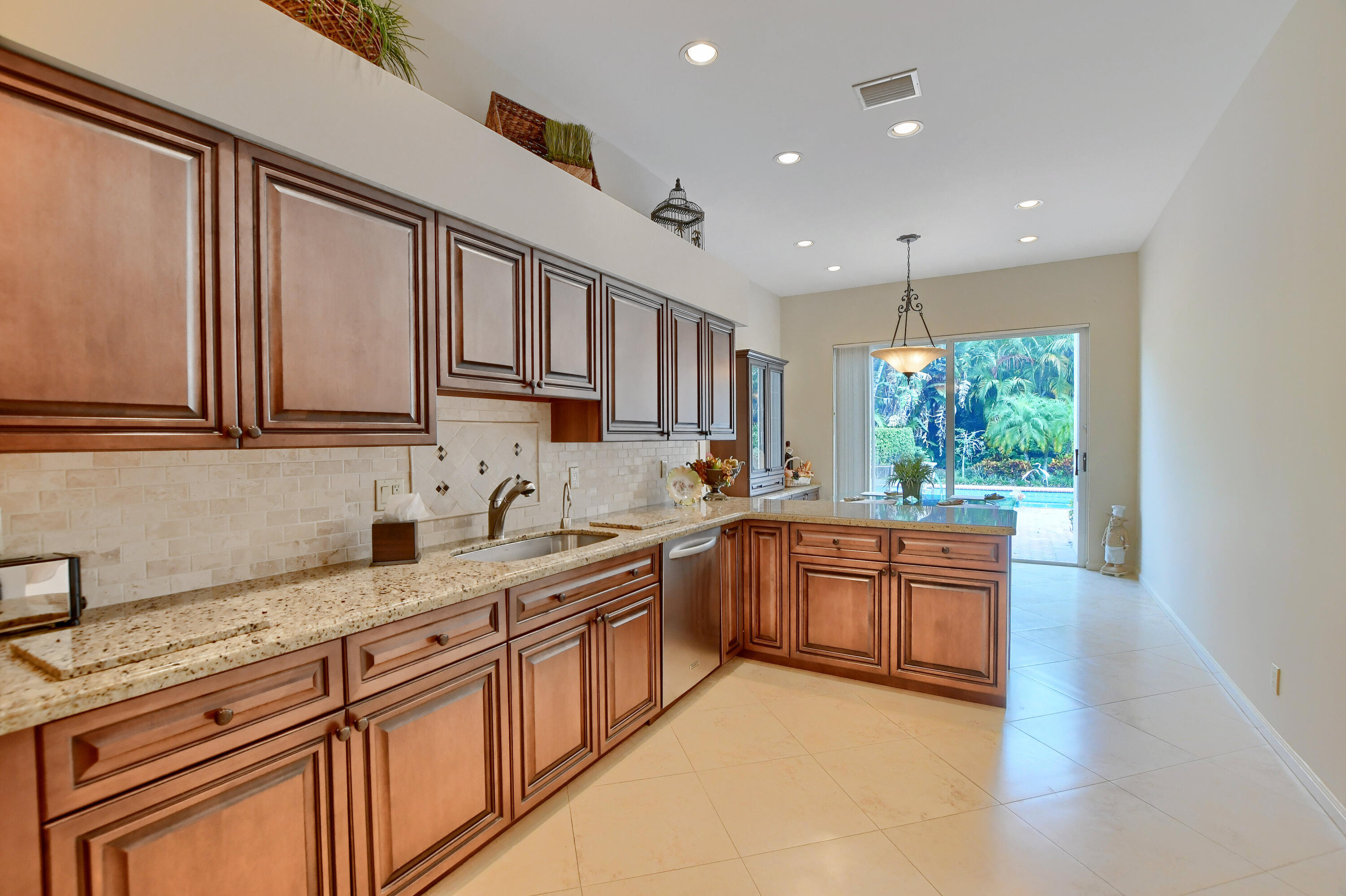 5770 Northwest 24th Terrace Boca Raton, FL 33496 - Photo 16 of 32 EBF_0910-HDR(5)
