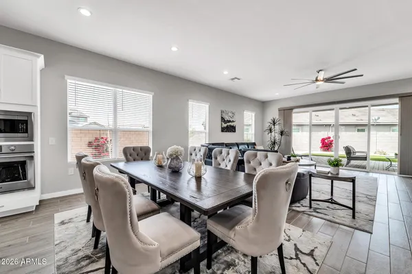 $2,950 | 10518 West Albert Lane, Peoria, AZ 85382