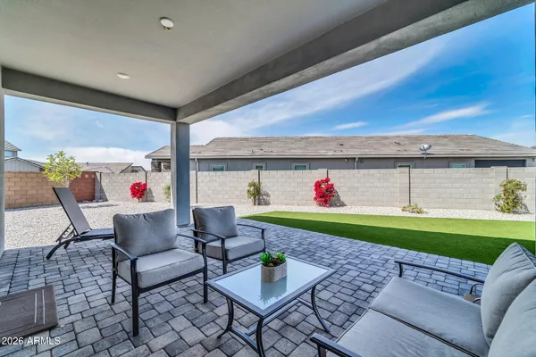 $2,950 | 10518 West Albert Lane, Peoria, AZ 85382