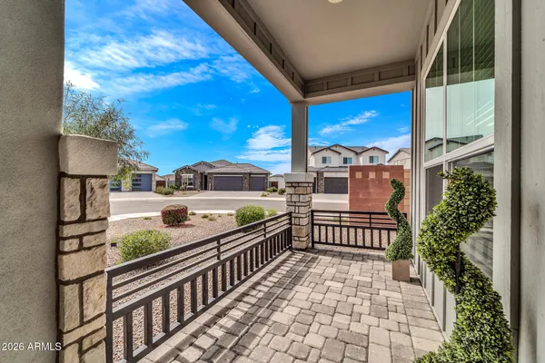 $2,950 | 10518 West Albert Lane, Peoria, AZ 85382