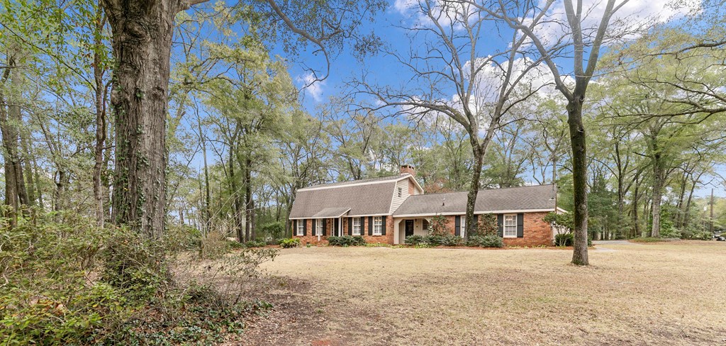 2000 Deerpath Road Dothan, AL 36303 - Photo 4 of 61