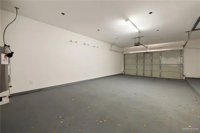 $1,700 | 6112 Davis Lane, Mission, TX 78574