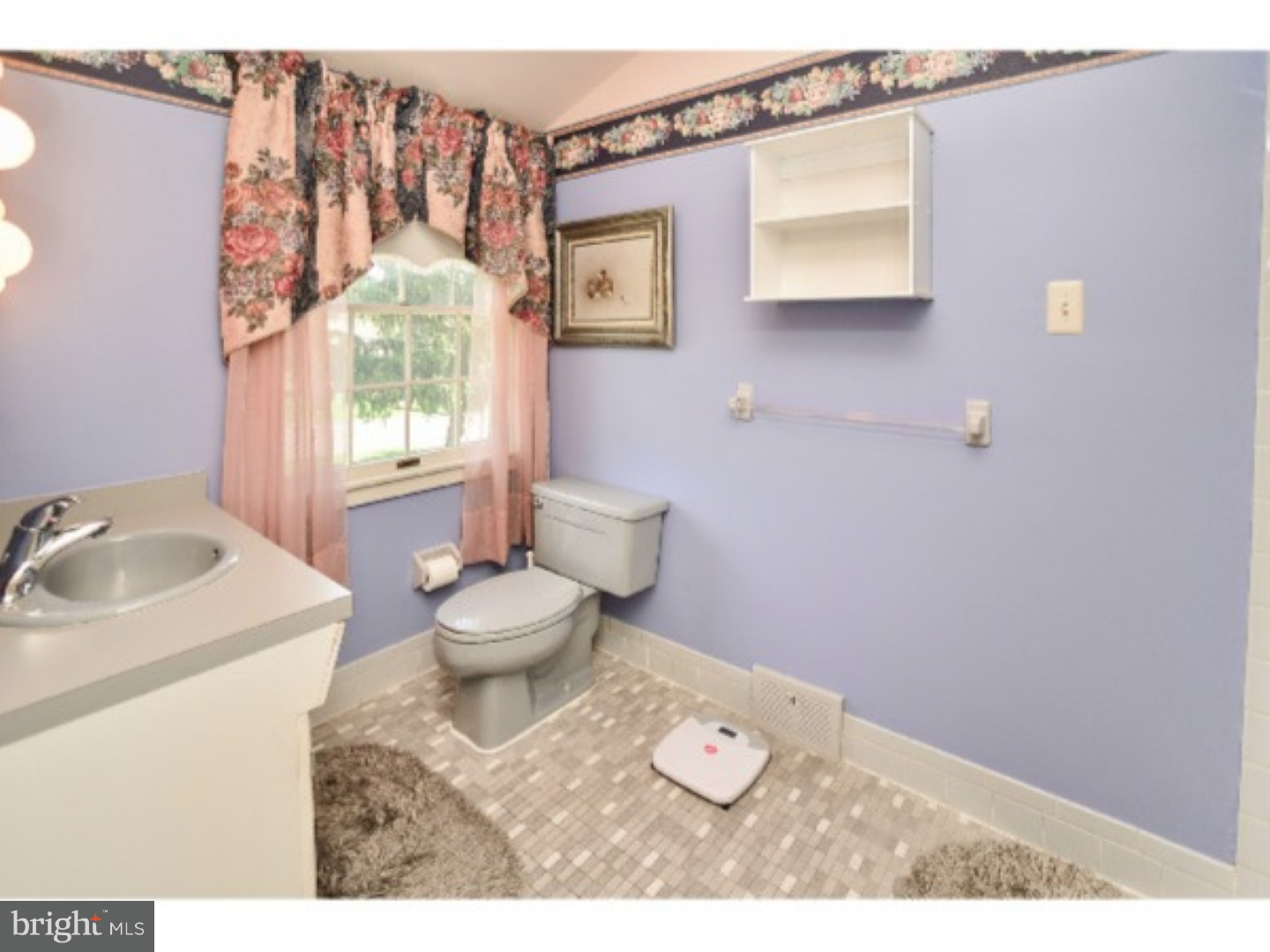 8 Boxwood Road Southampton, PA 18966 - Photo 11 of 20 Master Bathroom