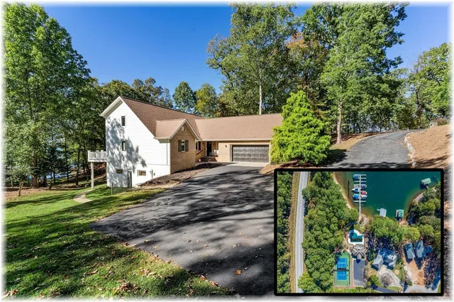 $979,900 | 211 Wynmere Way, Seneca, SC 29672