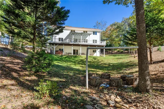 $979,900 | 211 Wynmere Way, Seneca, SC 29672