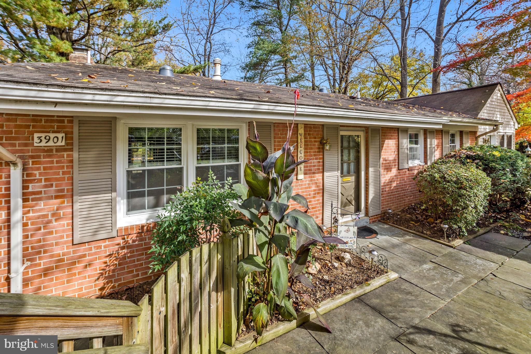 3901 Byrd Road, Kensington, MD 20895 Compass