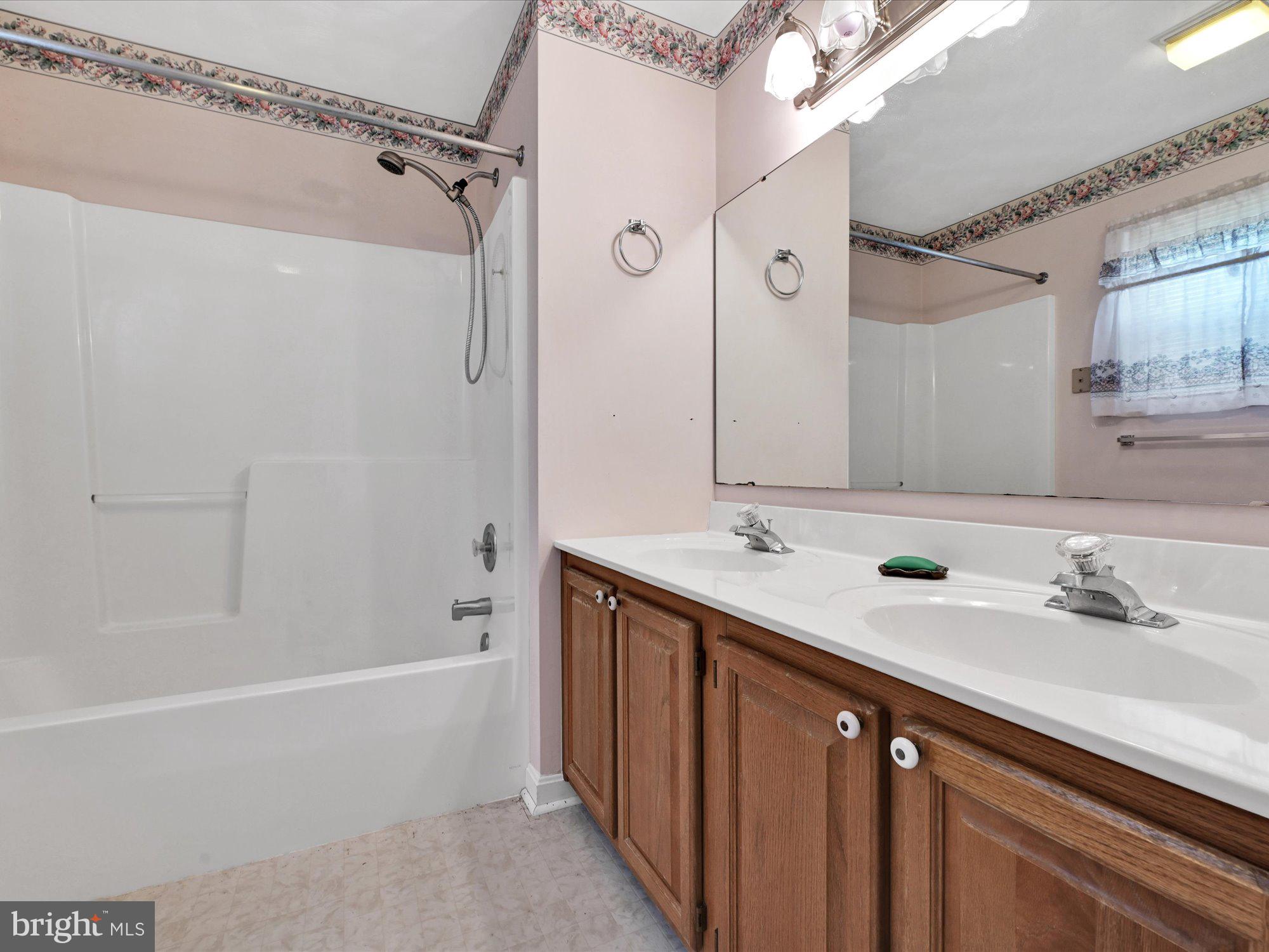 45 Moore Drive Hanover, PA 17331 - Photo 18 of 31